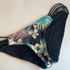 Rip curl reversible bathing suit size large